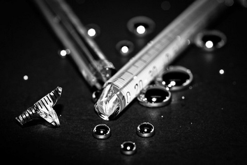 Nguy hiem khi hit phai thuy ngan tu cap nhiet do vo hinh anh