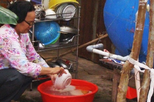 Cach nhan biet chat luong nuoc dang su dung hinh anh