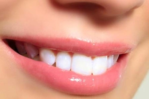 5 loai vitamin tot cho suc khoe rang loi hinh anh