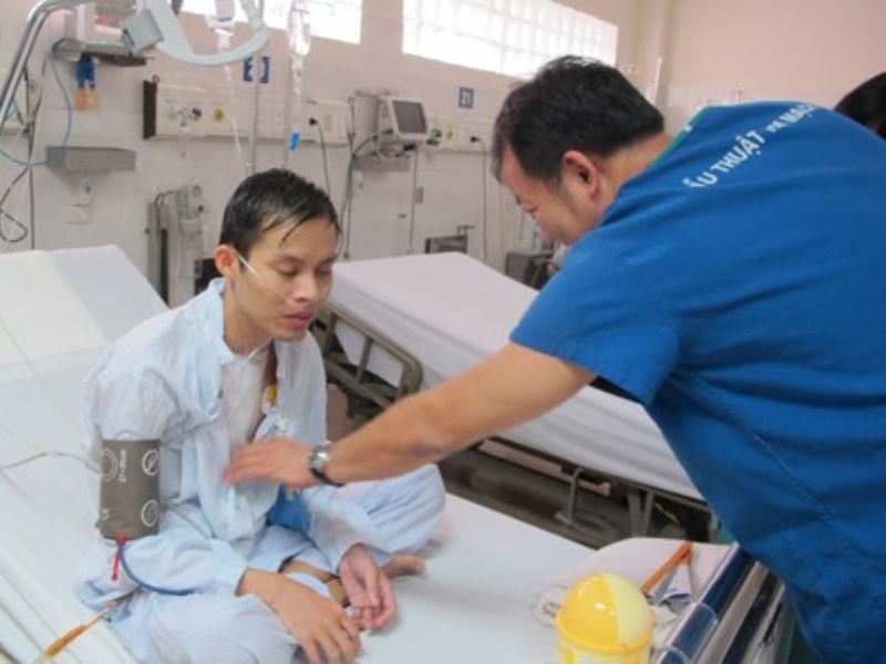 Nhung mon qua cam on cua benh nhan khien bac si bat khoc hinh anh