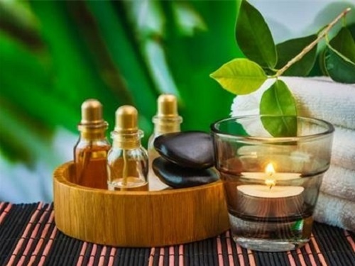 Can trong khi su dung tinh dau hinh anh