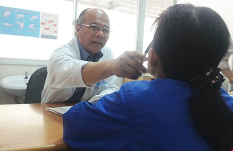 Nâng ngực bằng silicon ảnh 1 Nang nguc bang silicon anh 1