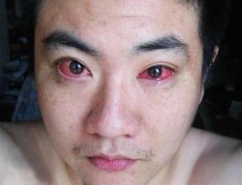 Thói quen sử dụng điện thoại ban đêm ảnh 1 Thoi quen su dung dien thoai ban dem anh 1