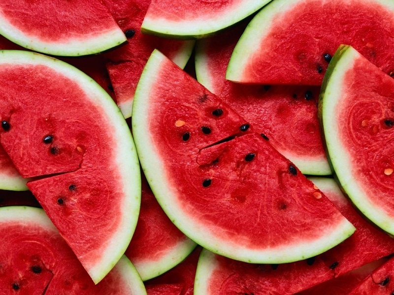 9 loai trai cay giup da sang min tu nhien hinh anh