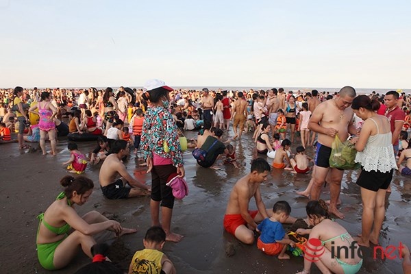 Bien Sam Son chat cung nguoi anh 8