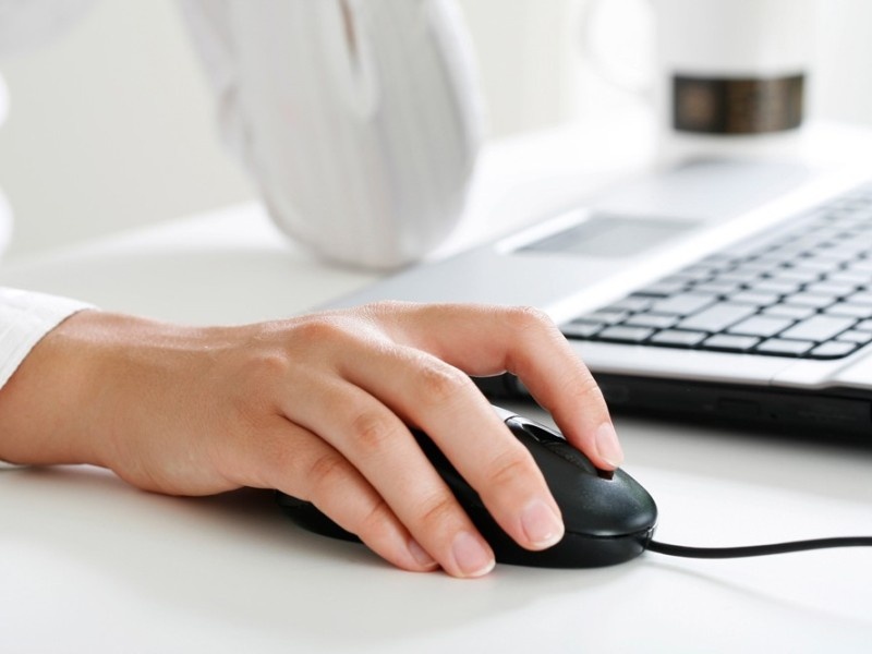 Tac hai khi su dung chuot may tinh qua nhieu hinh anh