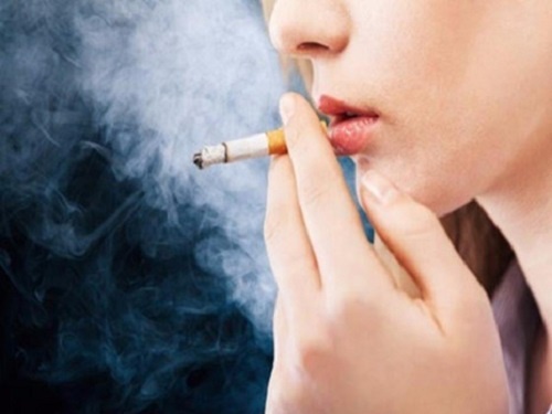 Sau khi hut, khoi thuoc la con luu lai toi 6 thang hinh anh