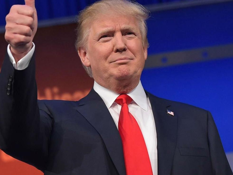 Tinh trang suc khoe cua ong Donald Trump hinh anh