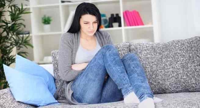 Dau hieu ban mac ao nguc sai cach anh 5