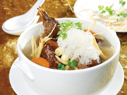 To yen giup 'cai lao hoan dong' hinh anh