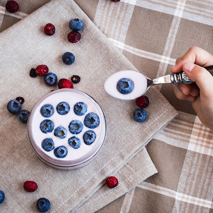 Thuc pham tranh day bung anh 2