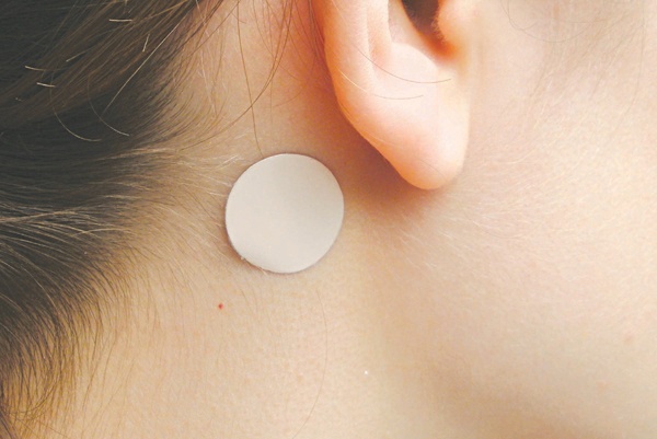 Nhap vien vi ngo doc mieng dan anh 1