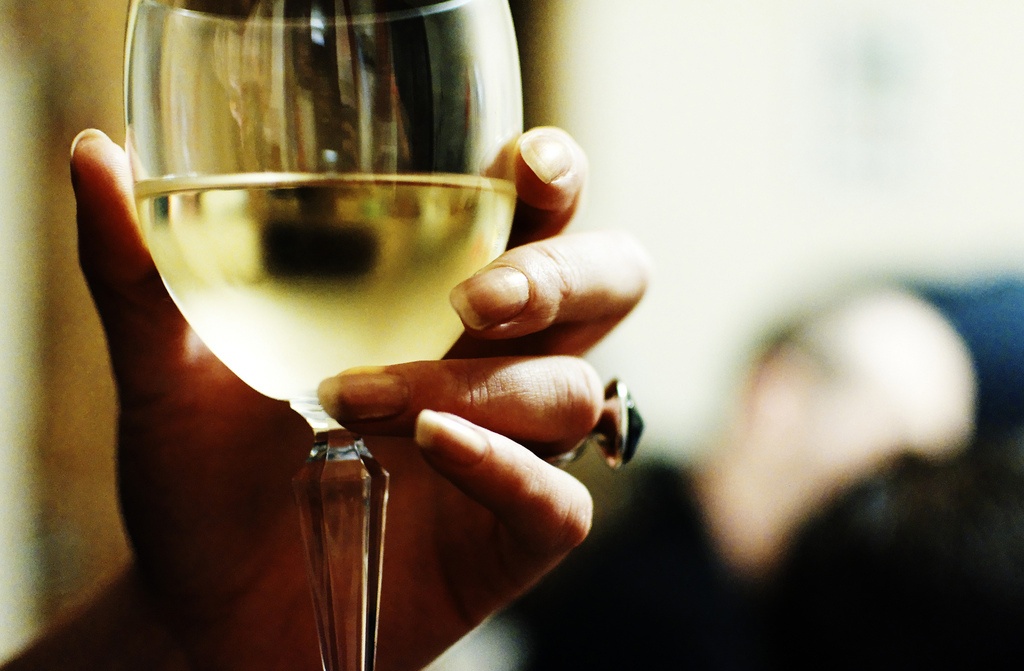 4 thuc pham pho bien gay hai cho da neu ban lam dung hinh anh