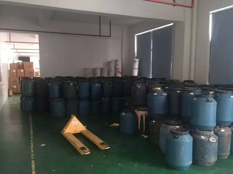 Trung Quoc san xuat my pham gia anh 8