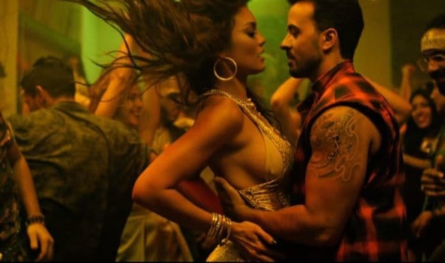 Bi quyet giup my nu trong 'Despacito' so huu than hinh goi cam hinh anh