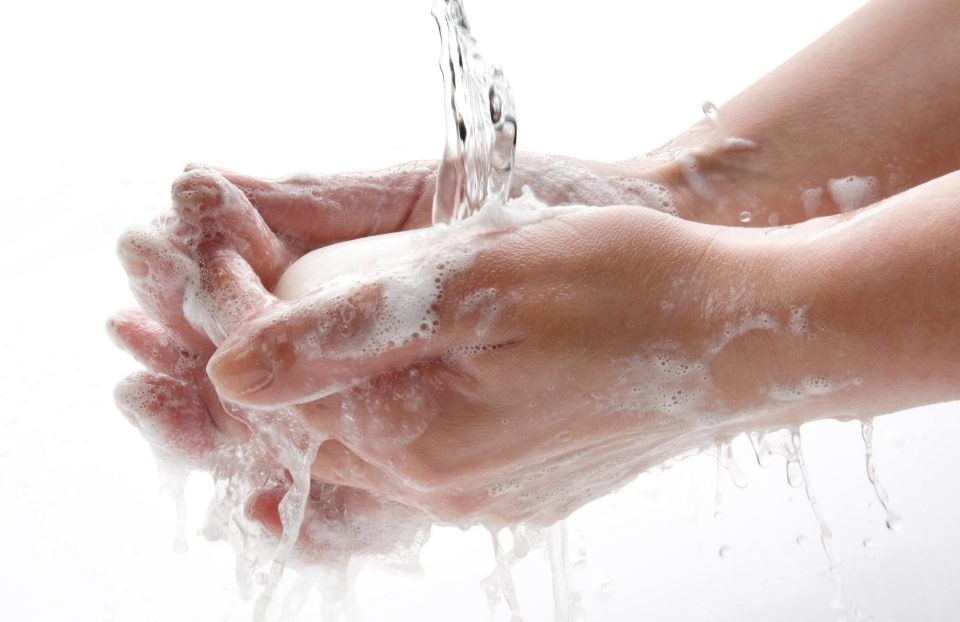 Xa bong lam sach co the nhu the nao? hinh anh