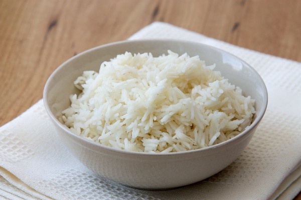 Khi nao com nguoi ham nong gay nguy hiem den suc khoe? hinh anh