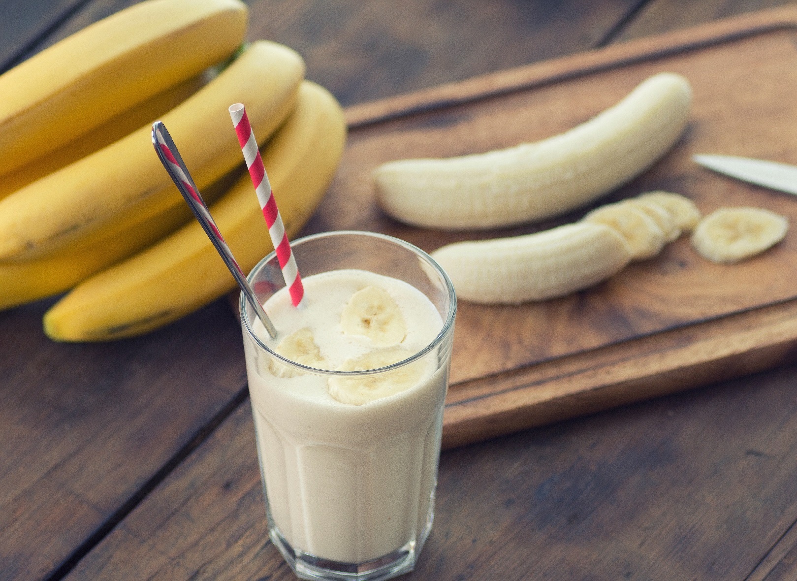 7 thuc pham ban nen an buoi toi de ngu ngon hon hinh anh