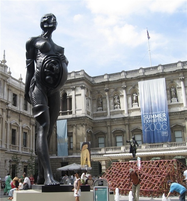 Buc tuong khoa than tren the gioi anh 4