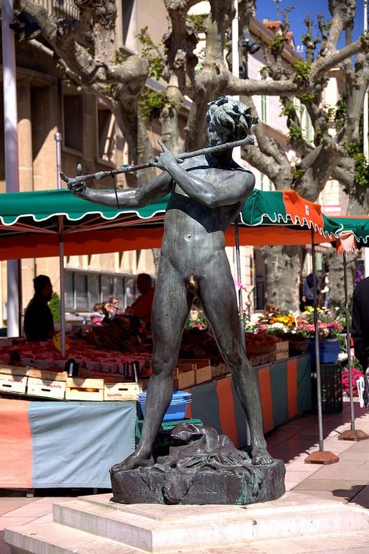 Buc tuong khoa than tren the gioi anh 6