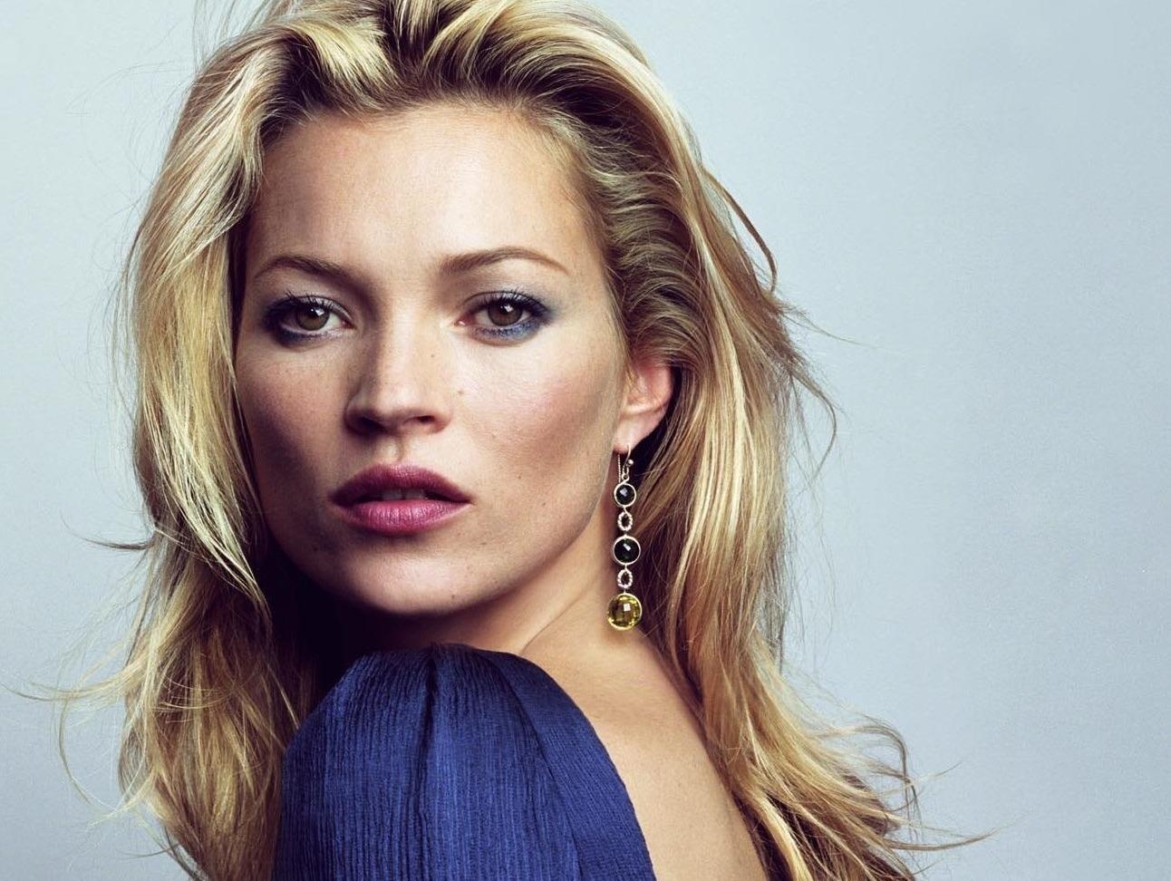 Cach duong da ky quac cua sao Hollywood hinh anh