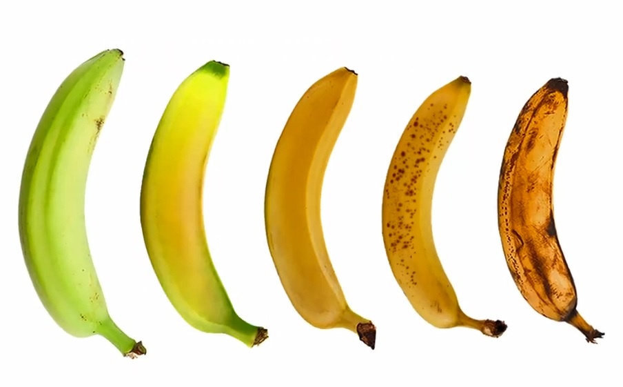 Ly do ban nen an ca chuoi xanh va chuoi chin hinh anh