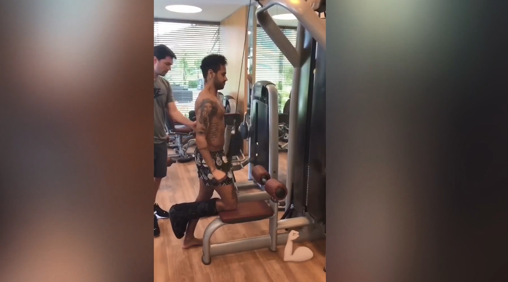 Clip Neymar tap luyen chuan bi cho World Cup 2018 hinh anh