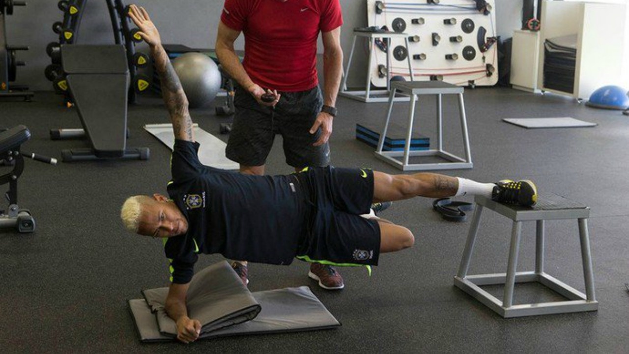 Cách tập luyện của Neymar ảnh 1 Cach tap luyen cua Neymar anh 1
