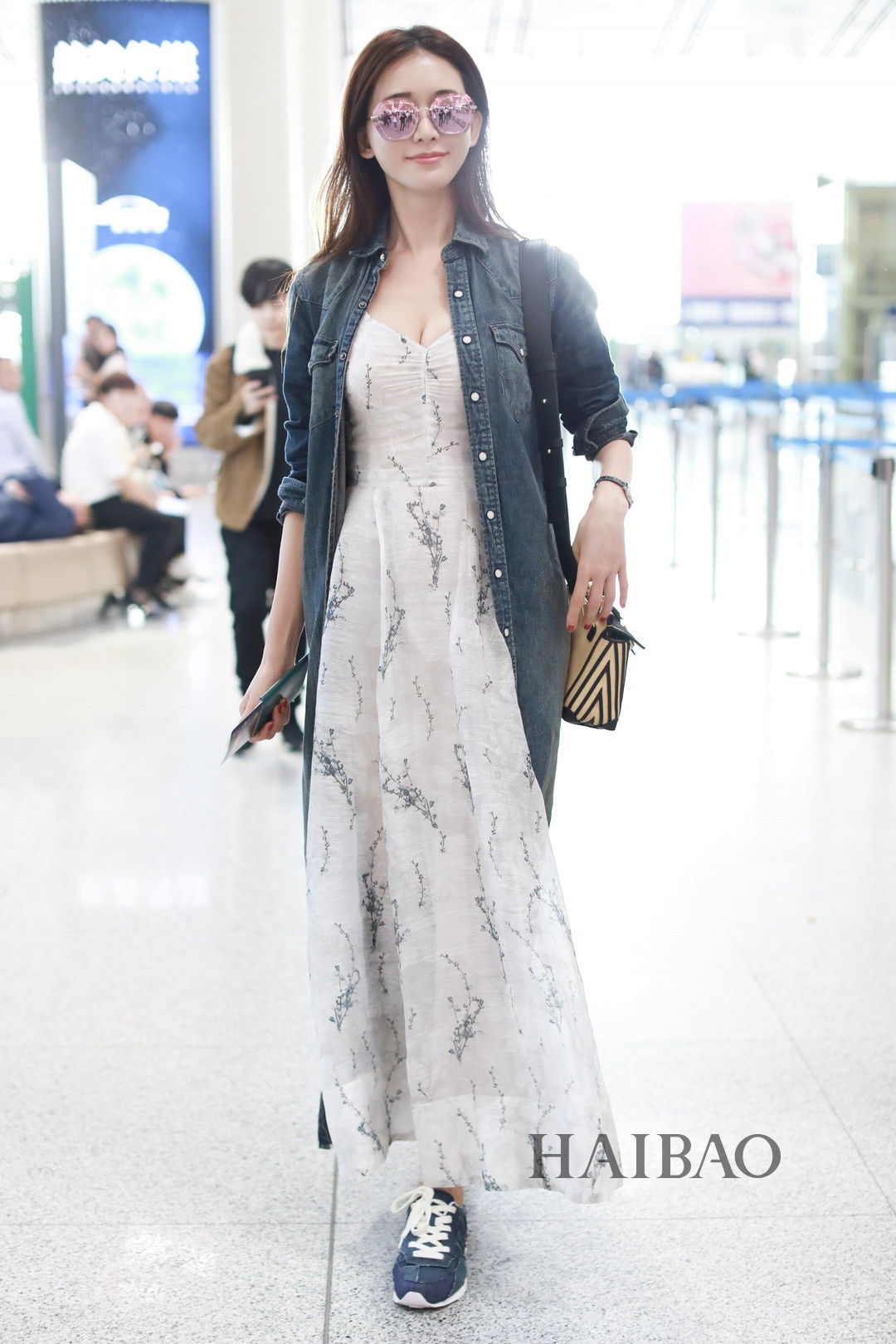 Thoi trang tre trung cua Lam Chi Linh anh 2