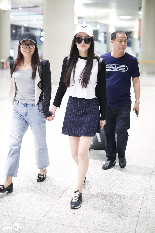 Diện kẻ sọc duyên dáng ảnh 10 Dien ke soc duyen dang anh 10