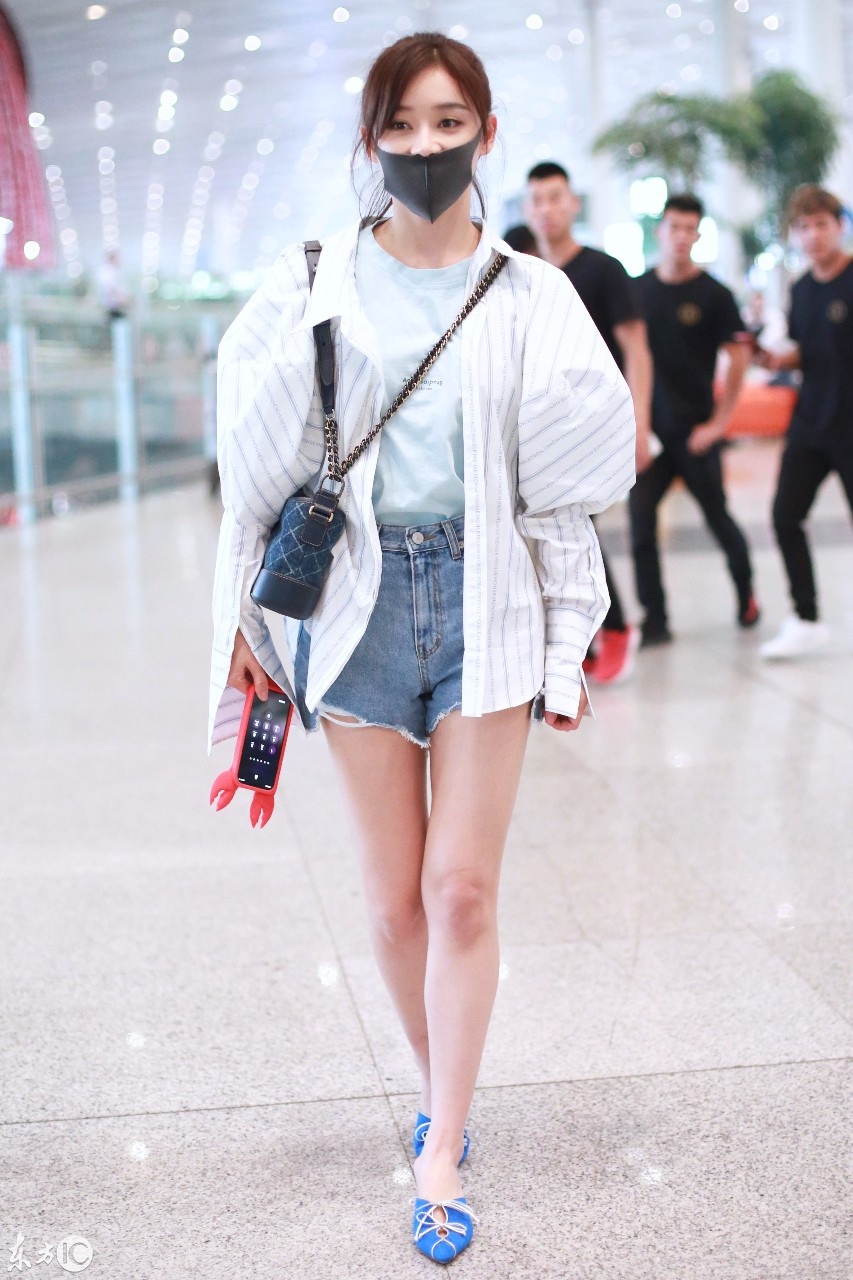 Sao Hoa ngu voi giay mules anh 3