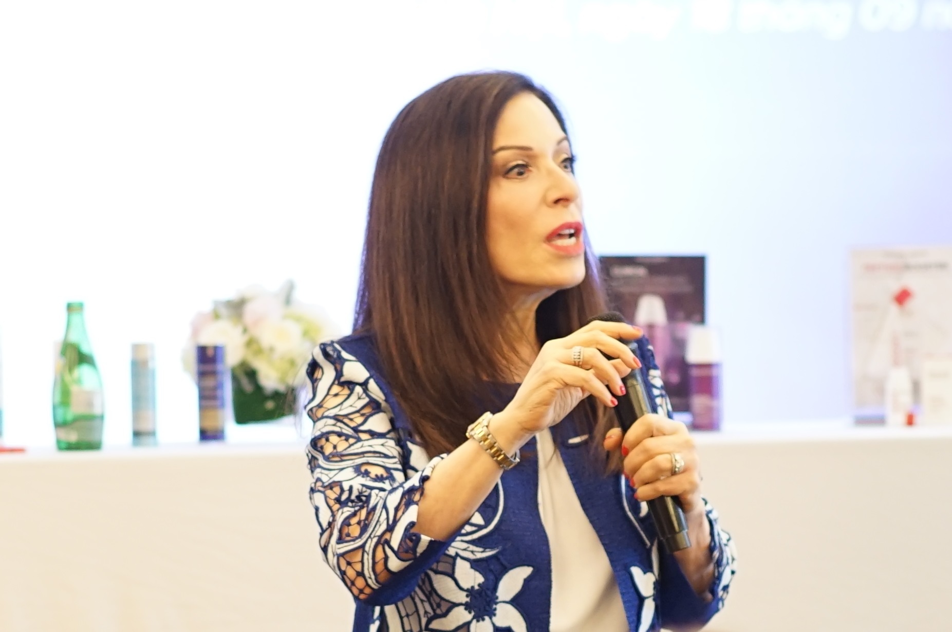 Sai lam pho bien khi cham soc da anh 1