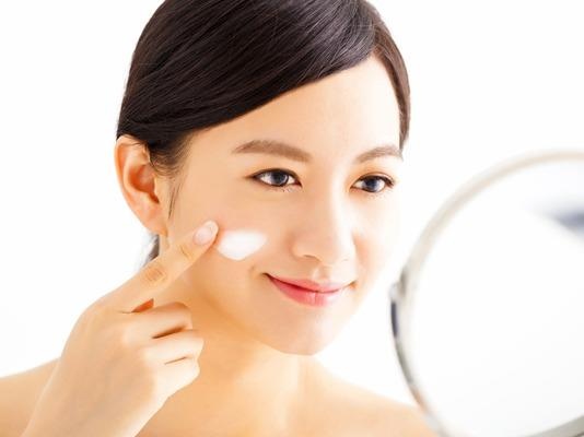 9 nguyen tac cham soc da de luon tre dep cua phu nu Han hinh anh