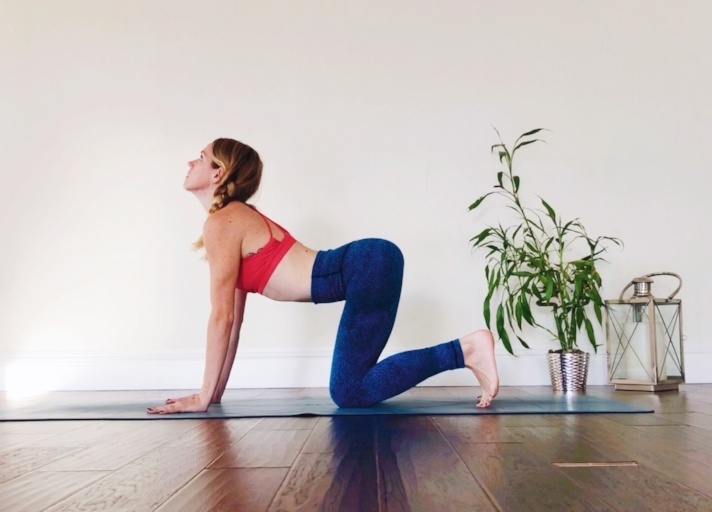 7 dong tac thu gian co bap giup ban ngu ngon hinh anh