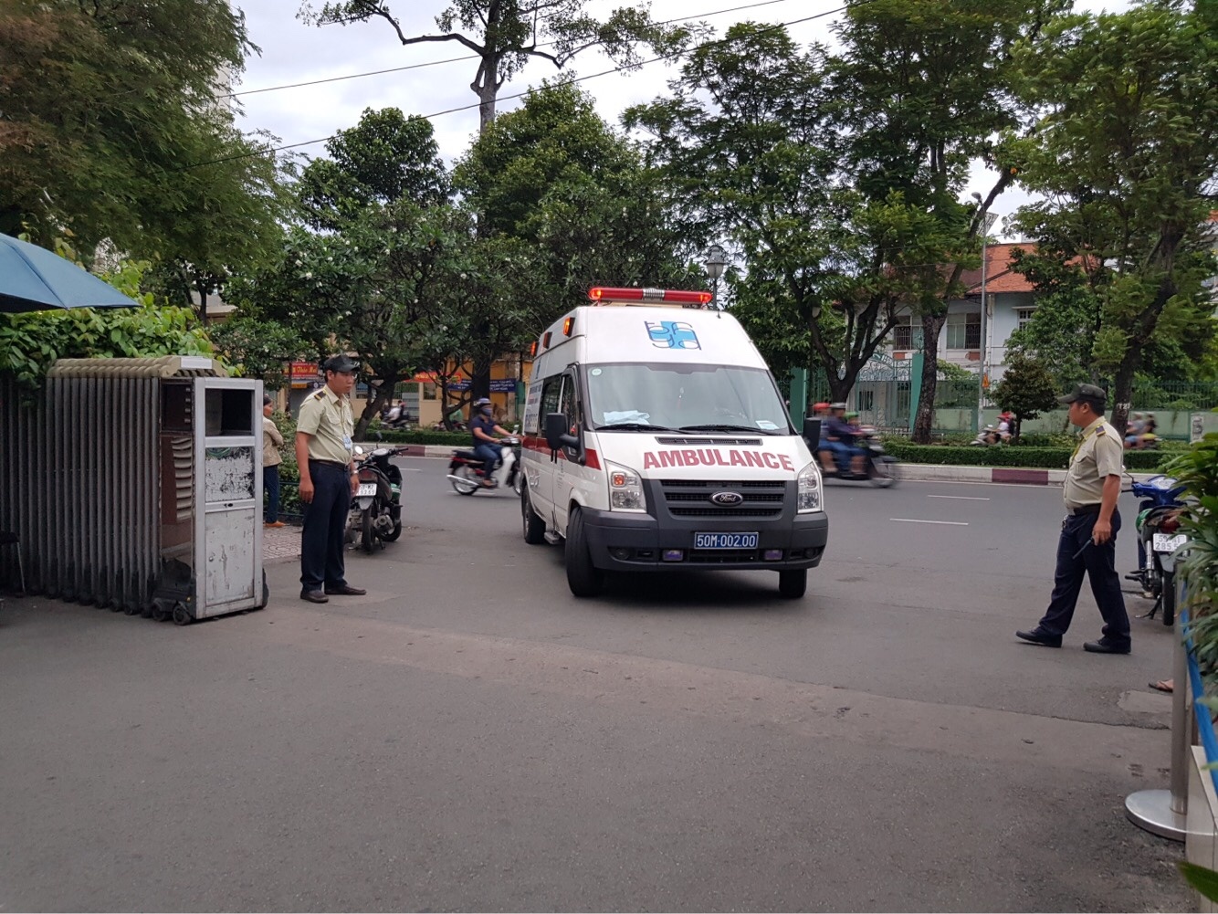 Vu danh bom o Ai Cap: Hai nan nhan phai theo doi dac biet hinh anh