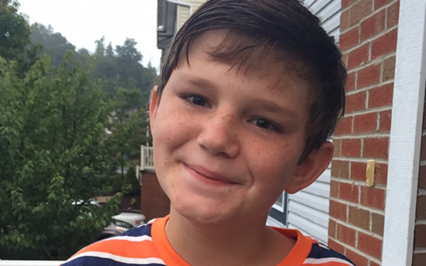 Cau be bi cat 1/6 nao bo van song binh thuong hinh anh