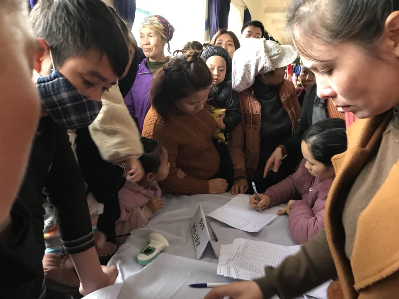 Ngộ độc bột thông cống ảnh 1 Ngo doc bot thong cong anh 1