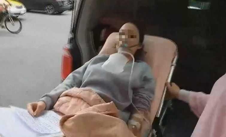 Hôn mê vì không tắt động cơ ôtô khi ngủ ảnh 1 Hon me vi khong tat dong co oto khi ngu anh 1