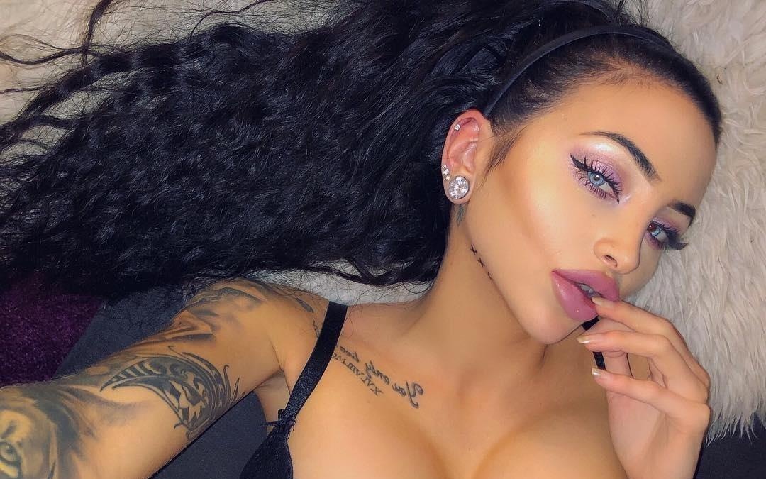 Bi bat nat vi xau xi, co gai noi tieng sau khi 'thay da doi thit' hinh anh