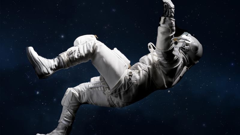 Nguoi dau tien yeu trong vu tru anh 7