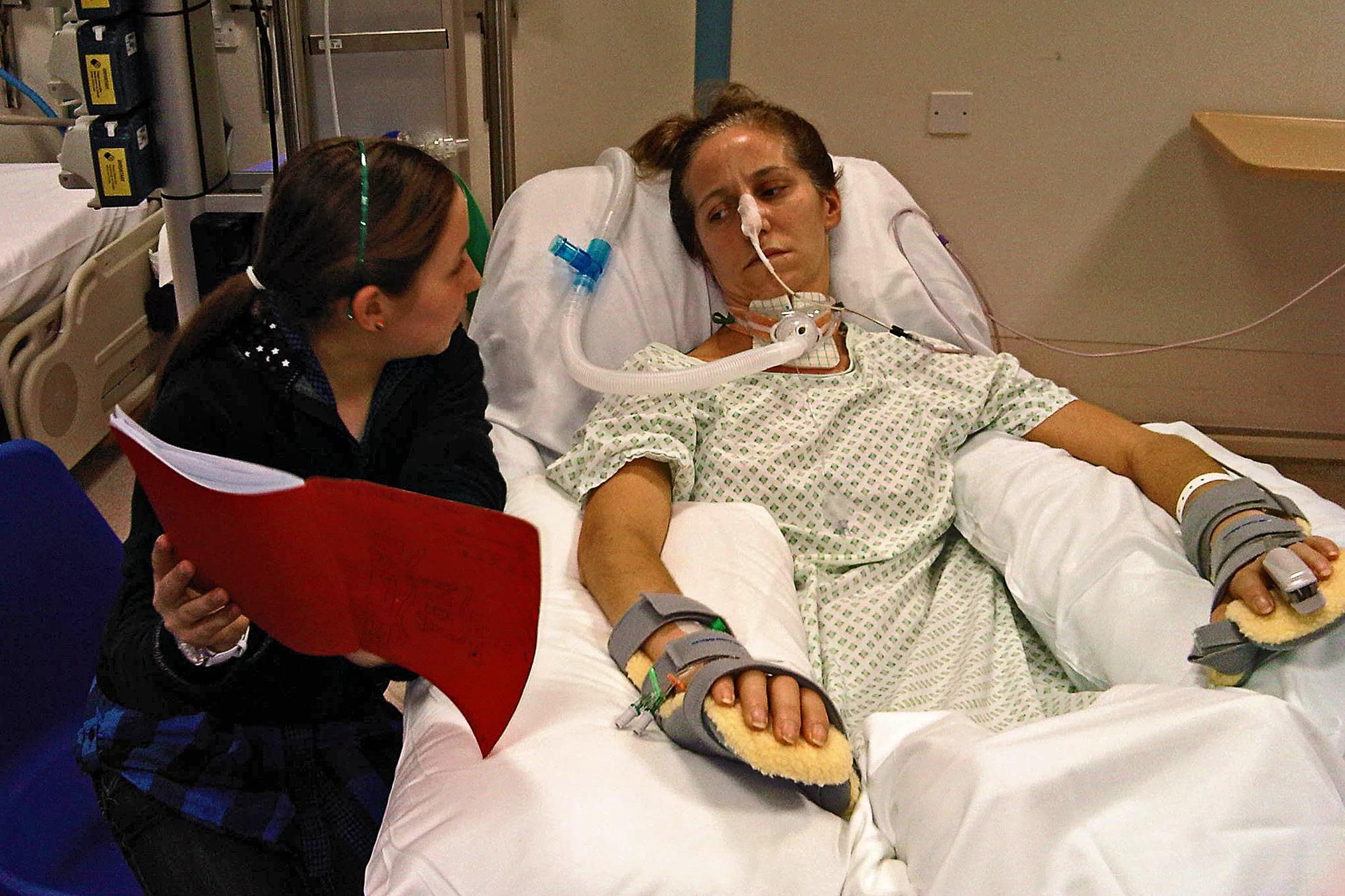 Hội chứng khóa trong ảnh 2 Hoi chung khoa trong anh 2