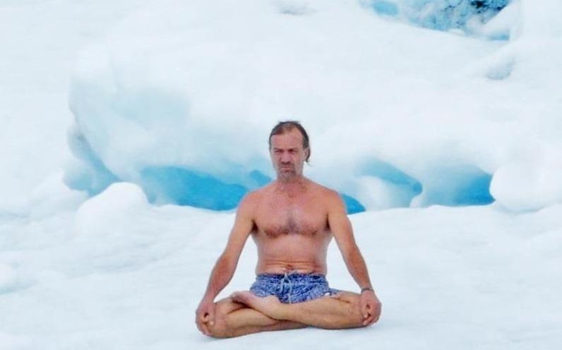 Nguoi dan ong coi tran, chay bo o Bac Cuc hinh anh