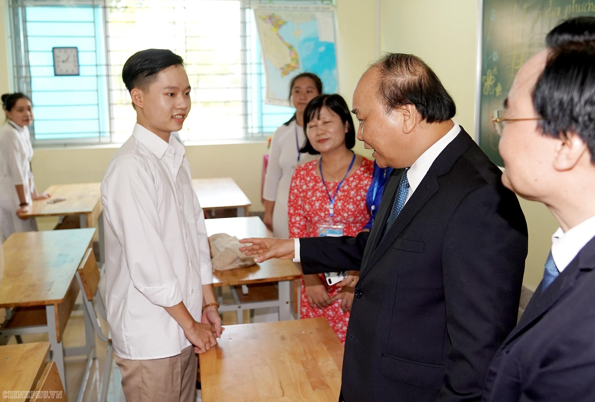 lễ khai giảng năm học mới ảnh 2 le khai giang nam hoc moi anh 2