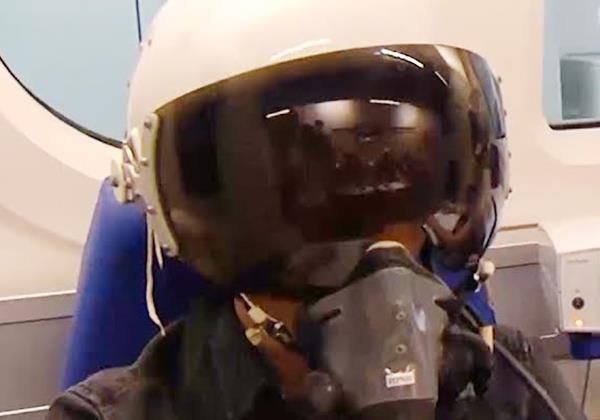 Ben trong phong kham tuyen phi cong quan su Viet Nam hinh anh