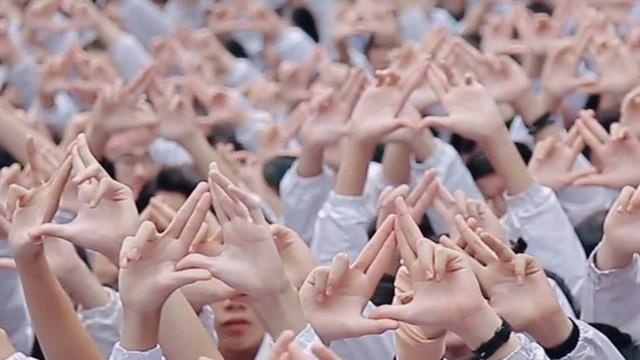 3 thap nien phat trien truong ngoai cong lap tai Ha Noi hinh anh