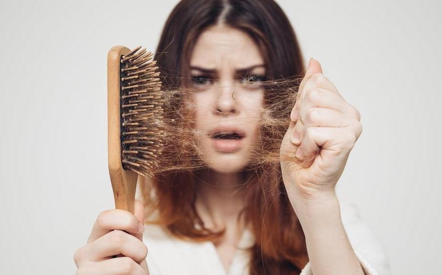 Rung toc va nhung dau hieu chung to ban bi stress hinh anh