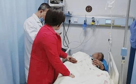 Nguoi dan ong bat ngo liet nua nguoi, canh bao mua tai bien hinh anh