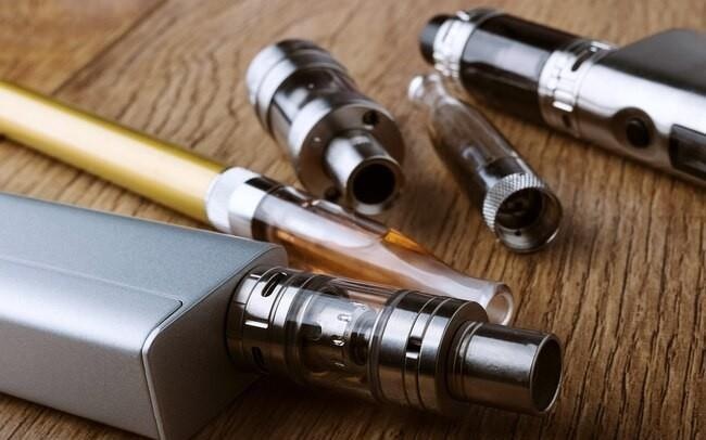 Tac hai chet nguoi cua thuoc la dien tu hinh anh