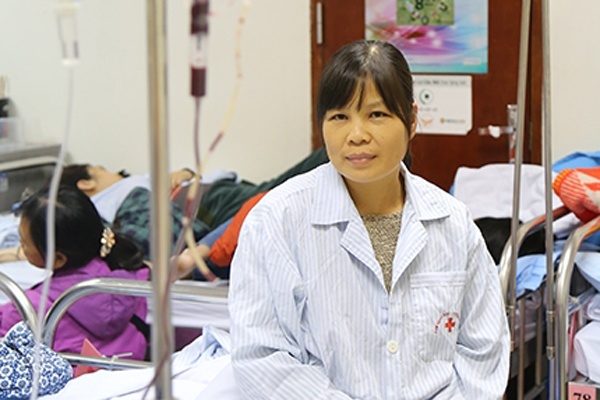 Cô giáo mắc bệnh di truyền khó chữa ảnh 1 Co giao mac benh di truyen kho chua anh 1