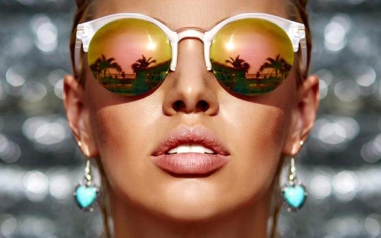 Dieu gi xay ra neu ban nhin thang vao Mat Troi? hinh anh